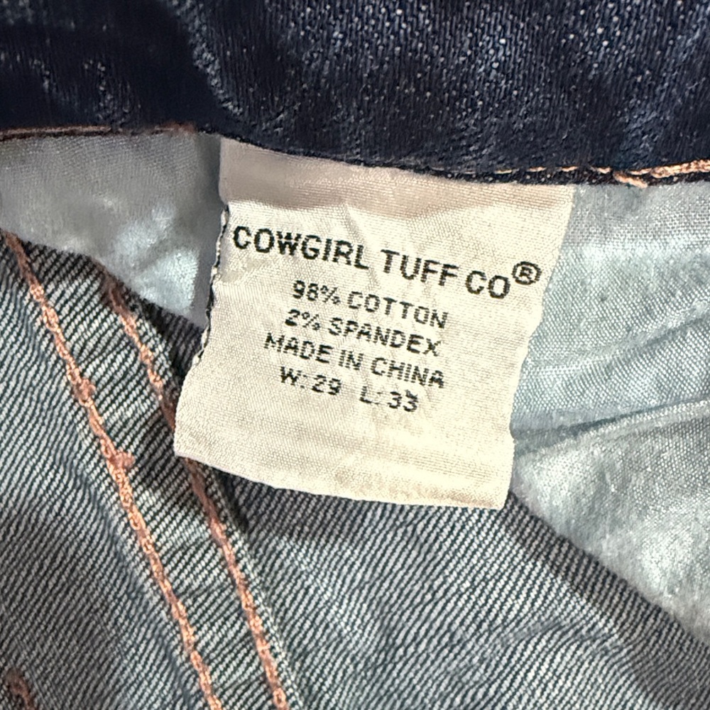 Cowgirl Tuff 29x33 mid rise. Boot cut - Picture 3 of 6